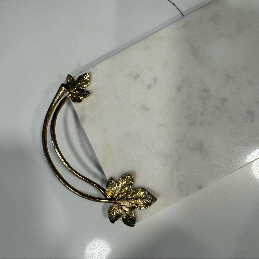 Michael Aram Gold Leaf Handle Marble cheese Tray